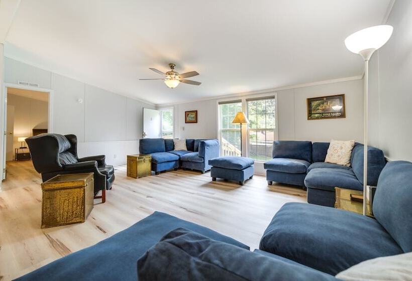 North Carolina Home Near Mountain Biking & Fishing