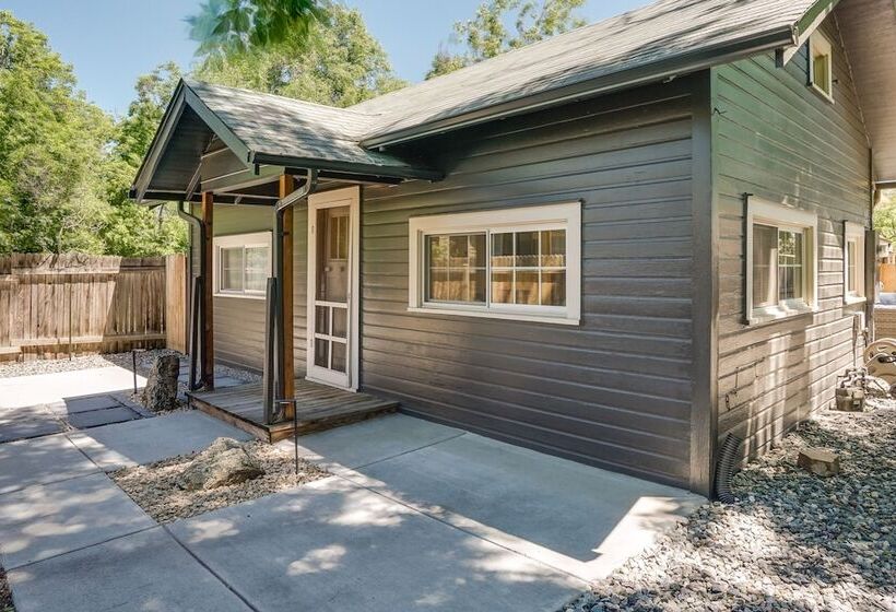 Old Town Carriage House W/ Private Patio