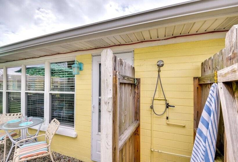 Ormond Beach Vacation Rental: Walk To Beaches!