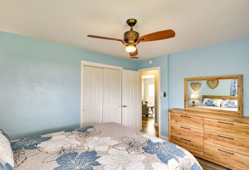 Ormond Beach Vacation Rental: Walk To Beaches!