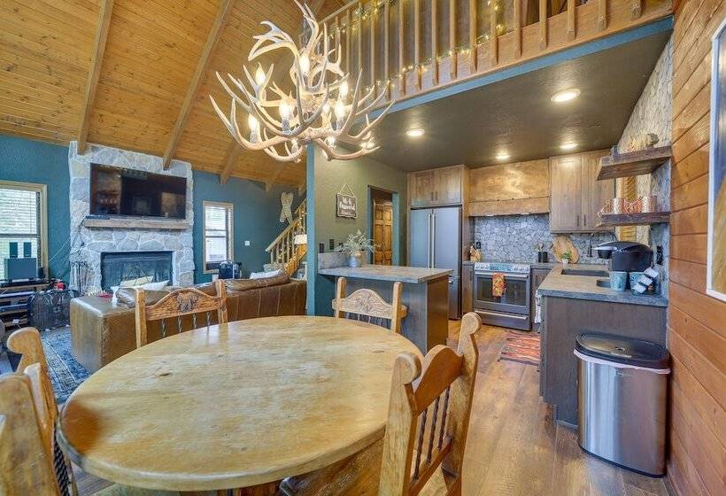 Peaceful Cabin Between Flagstaff & Sedona!