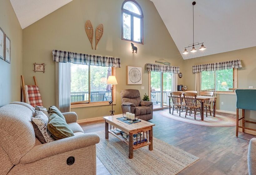 Peaceful Waterfront Cabin On Tittabawassee River!