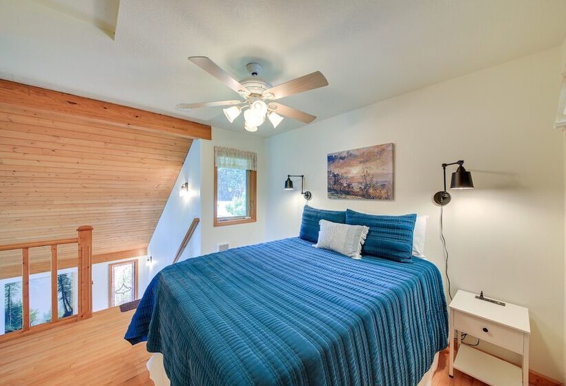 ~ 10 Mi To Newport: Pend Oreille Riverfront Cabin