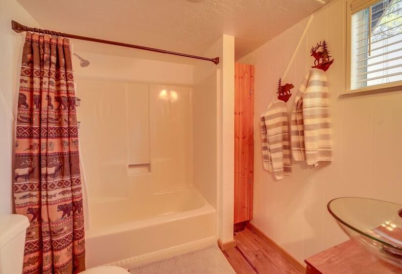 Pet Friendly Arizona Cabin Fire Pit, Near Skiing