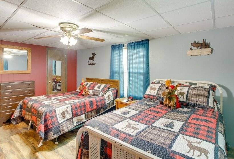 Pet Friendly Arkdale Vacation Rental, 2 Mi To Lake