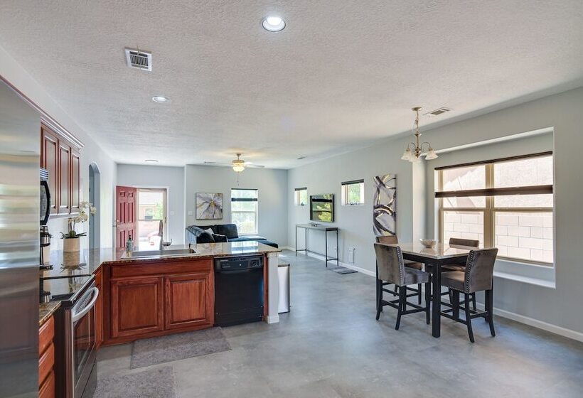 Pet Friendly Bernalillo Vacation Rental!