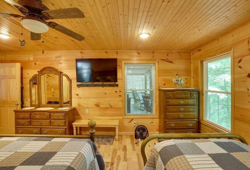 Pet Friendly Byrdstown Cabin W/ Fire Pit & Porch!