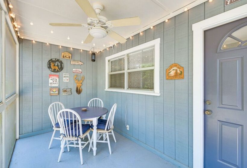 Pet Friendly Fort Mccoy Cabin W/ Fire Pit!