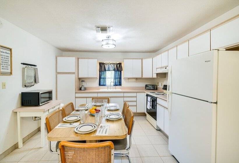 Pet Friendly Fort Mccoy Cabin W/ Fire Pit!