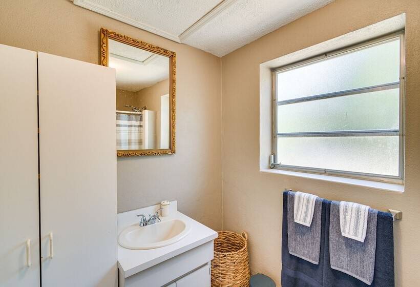 Pet Friendly Fort Mccoy Cabin W/ Fire Pit!