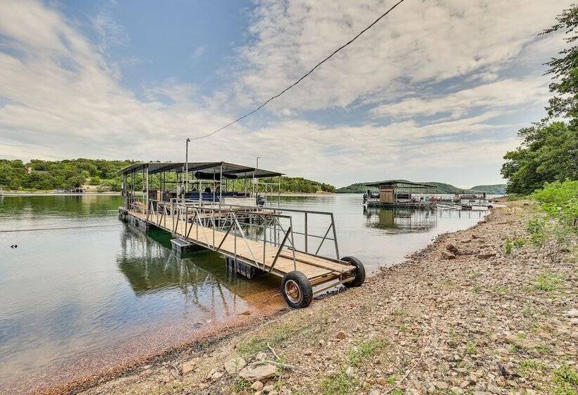 Pet Friendly Garfield Cabin On Beaver Lake!