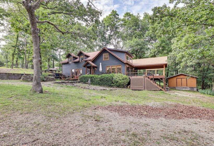 Pet Friendly Garfield Cabin On Beaver Lake!