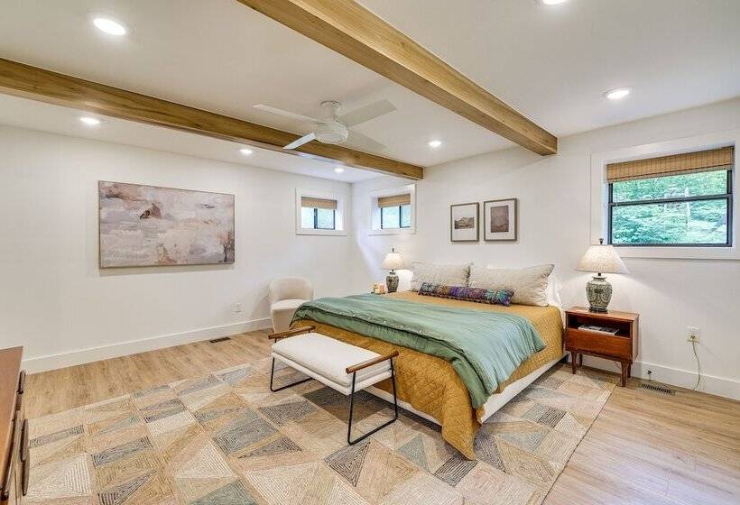 Pet Friendly Garfield Cabin On Beaver Lake!