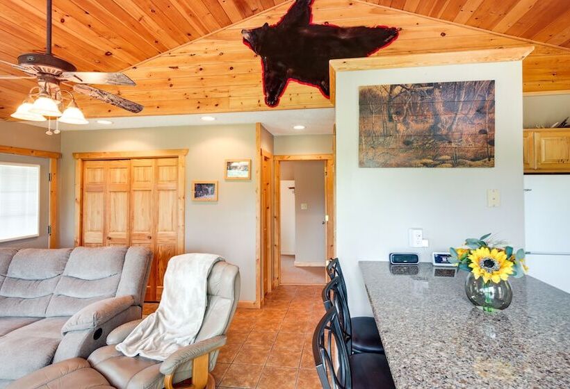 Pet Friendly Iron River Cabin With Fire Pit!