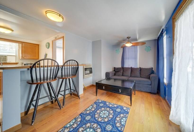 Pet Friendly Lake Erie Cottage   Walk To The Water