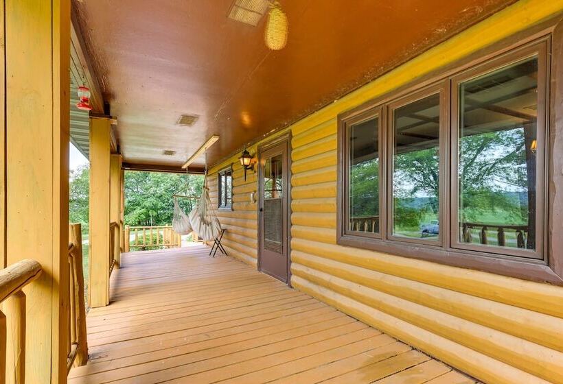 Pet Friendly Lyndon Station Cabin   Hike & Fish!