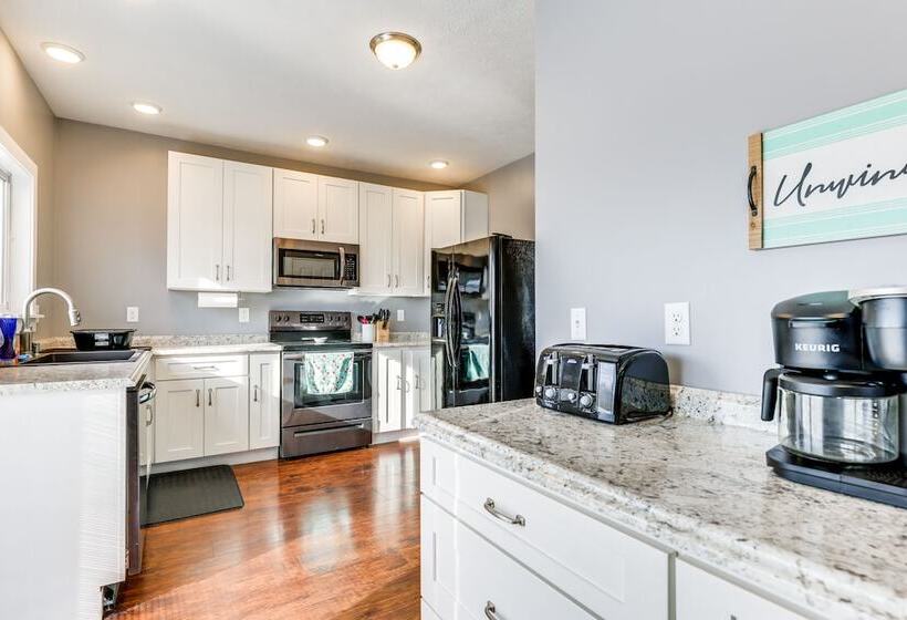 Pet Friendly Penn Yan Home: Wineries, Parks, Lakes