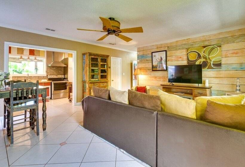 Fire Pit & Grill At Pet Friendly Port Isabel Home!