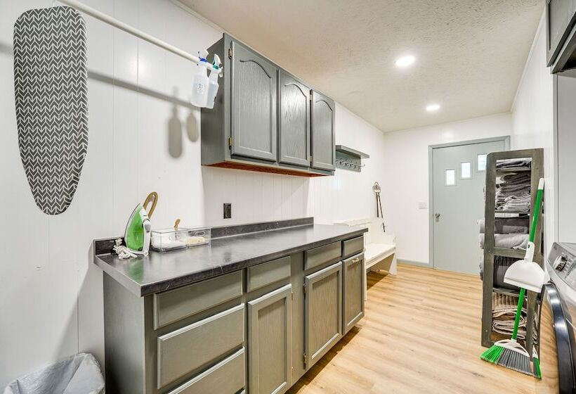 Pet Friendly Shell Knob Retreat W/ Deck & Grill!