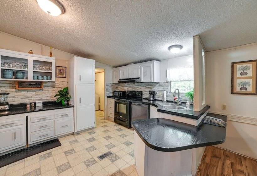 Pet Friendly Springville Home Near Kentucky Lake!