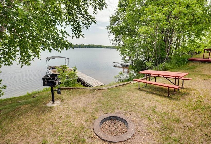 Pet Friendly Wisconsin Cabin On Lake W/ Fire Pit!