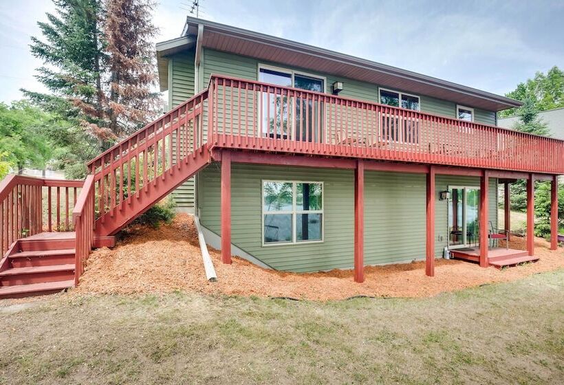 Pet Friendly Wisconsin Cabin On Lake W/ Fire Pit!