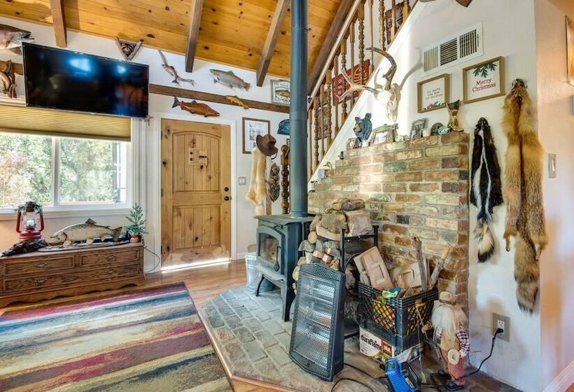 Pine Mountain Club Oasis W/ Heated Pool & Deck