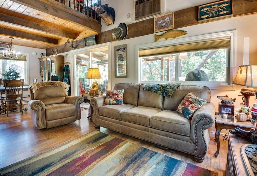 Pine Mountain Club Oasis W/ Heated Pool & Deck