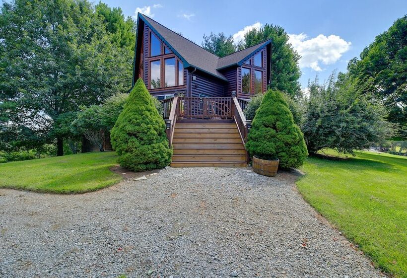 Piney Creek Cabin W/ Deck, Grill & Mountain Views!