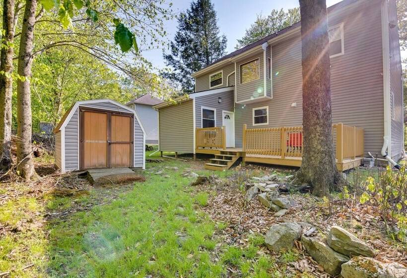 Poconos Vacation Rental W/ Pool & Beach Access!