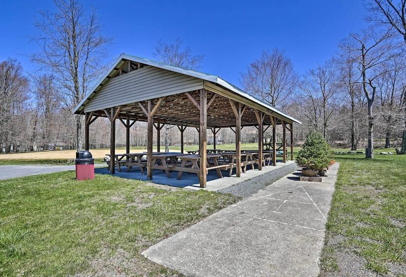 Poconos Vacation Rental W/ Pool & Beach Access!