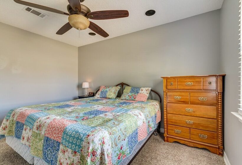 Prime Pensacola Home   Blocks To Boat Ramp!