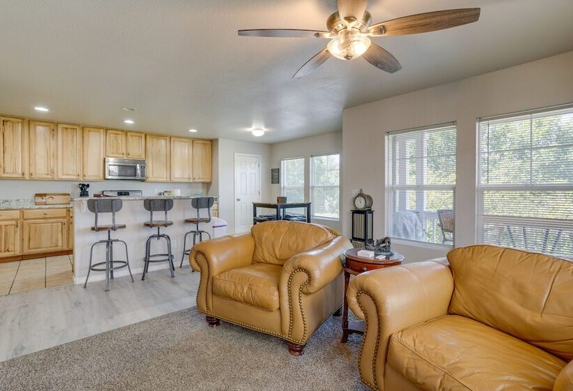 Cozy Parker Retreat W/ Patio & 2 Fireplaces!