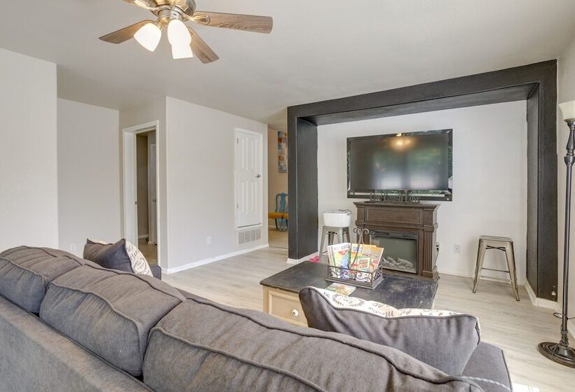 Cozy Parker Retreat W/ Patio & 2 Fireplaces!