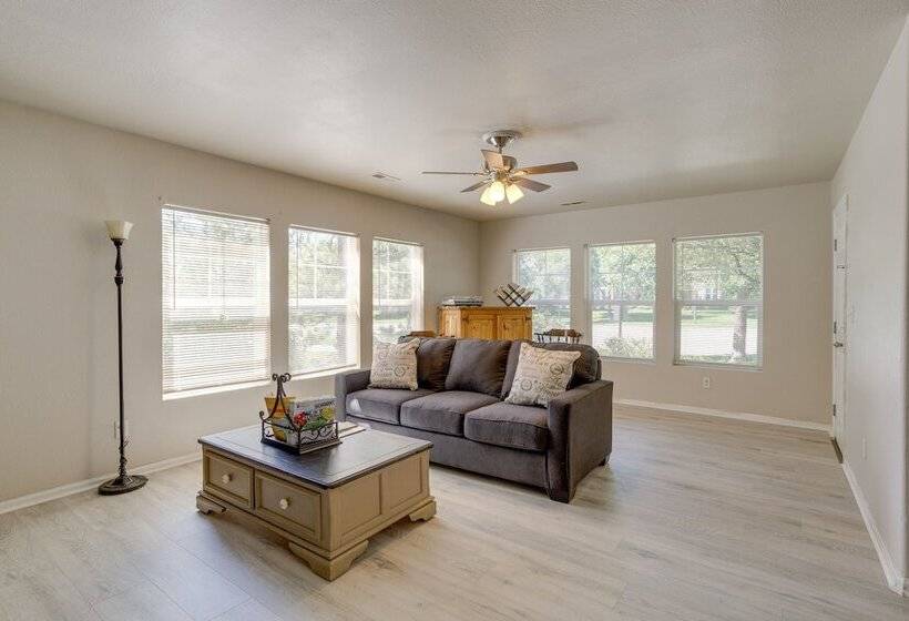Cozy Parker Retreat W/ Patio & 2 Fireplaces!
