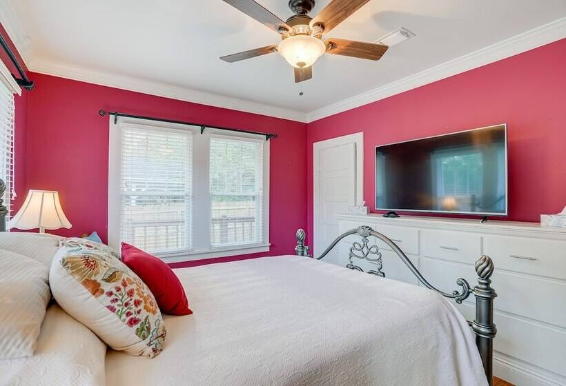 Quaint Jefferson Duplex: Walk To Downtown