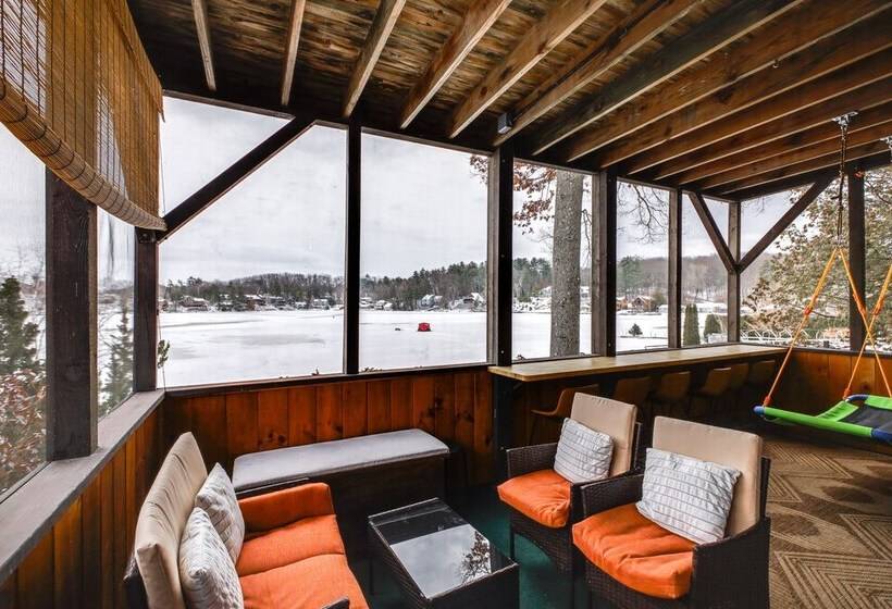 Queensbury Lakefront Home: Screened Porch & Views!