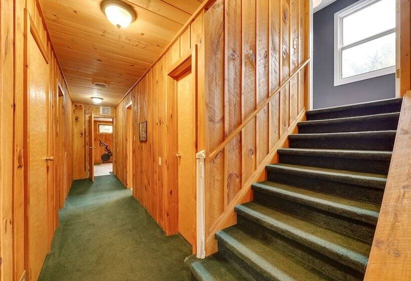 Queensbury Lakefront Home: Screened Porch & Views!