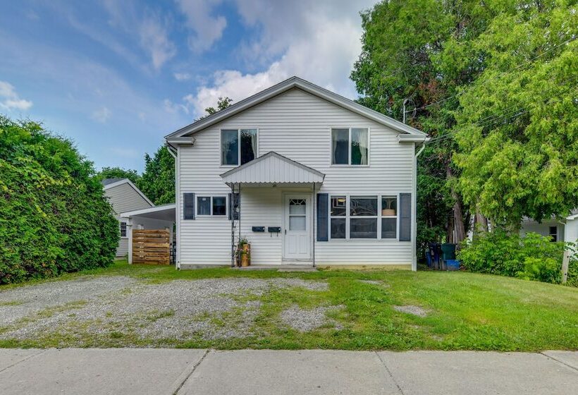 Quiet Home: Yard, Patio, Near Downtown Burlington