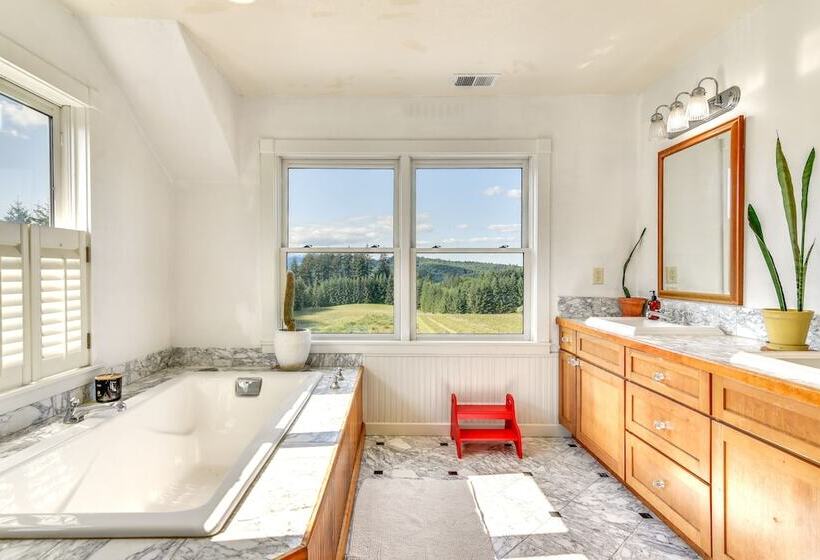 Rainier Home On 20 Acres W/ Blueberry Farm!