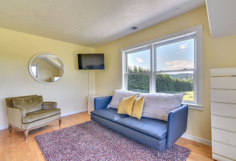 Rainier Home On 20 Acres W/ Blueberry Farm!