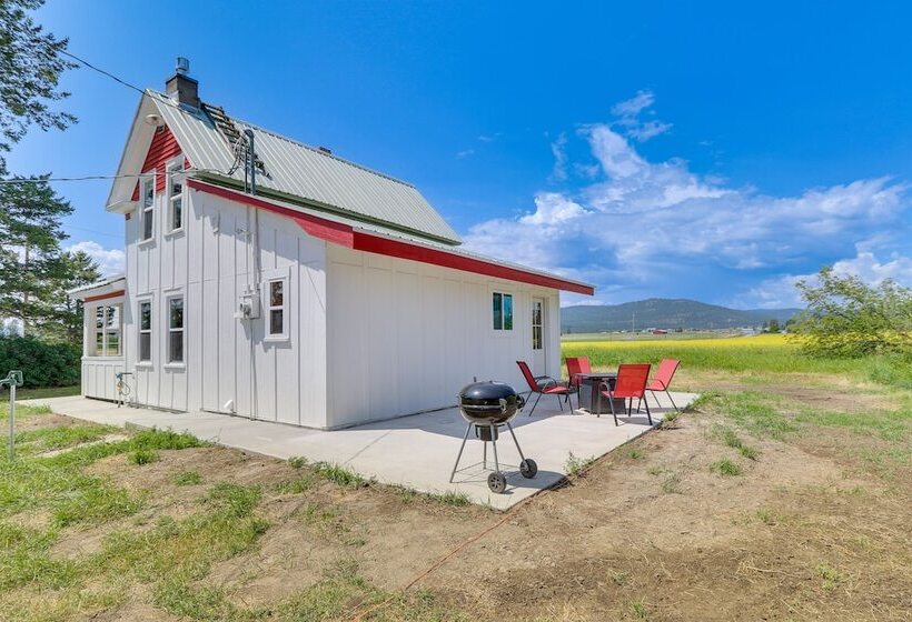 Remodeled Kalispell Farmhouse W/ Mountain Views
