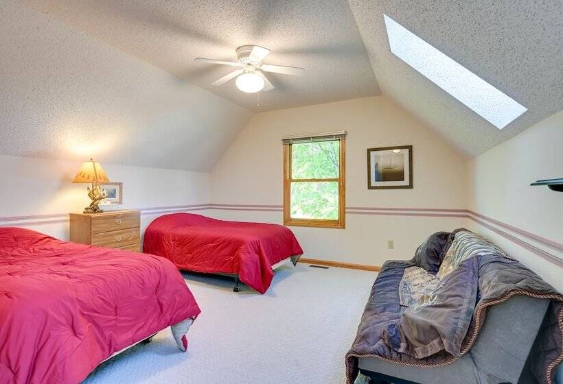 Riverfront Au Gres Cottage W/ Fire Pit & Grill!