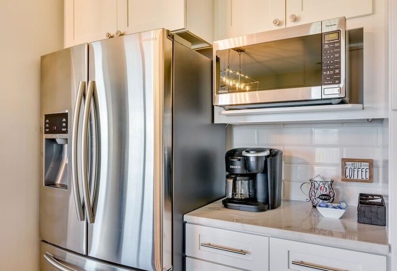 Russellville Home Near Hiking + Lake Access!