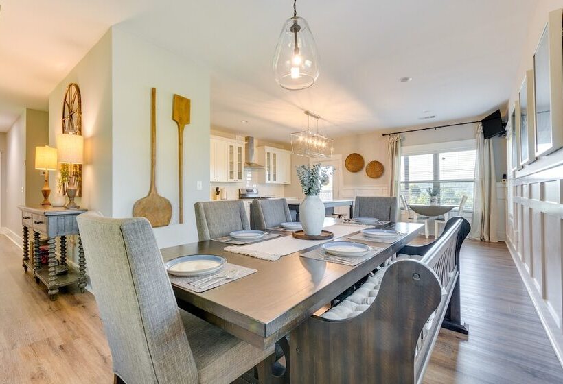 Russellville Home Near Hiking + Lake Access!