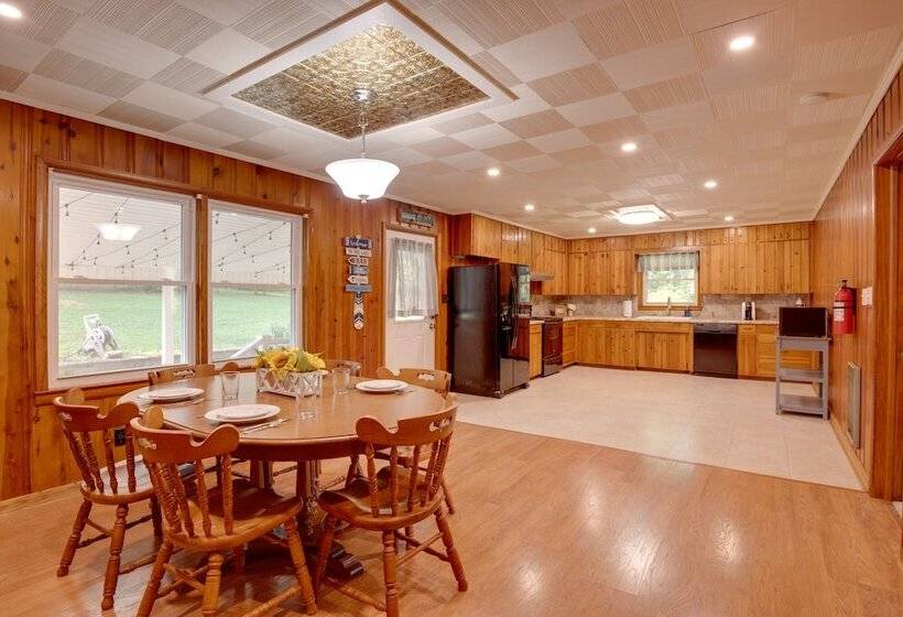 Scottsboro Retreat 4 Mi To Guntersville Lake