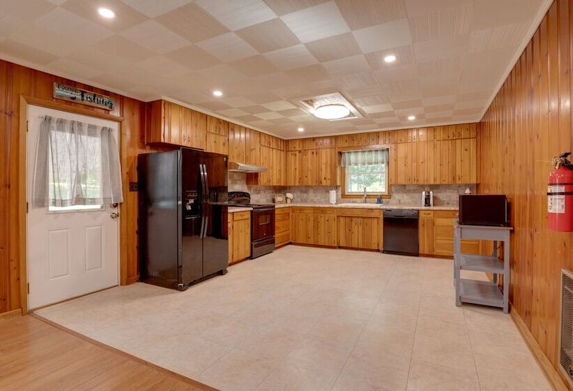 Scottsboro Retreat 4 Mi To Guntersville Lake