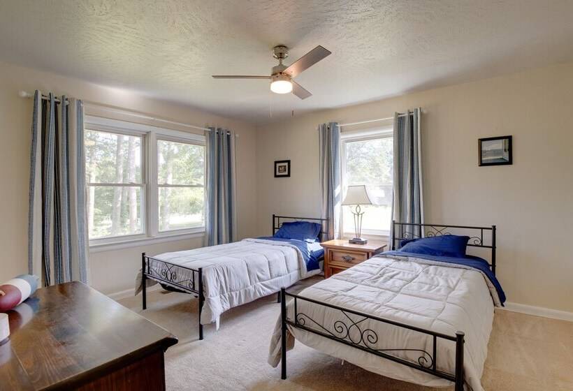 Scottsboro Retreat 4 Mi To Guntersville Lake