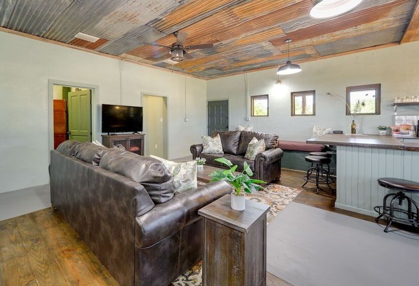 Secluded Blanco Home W/ Private River Access!