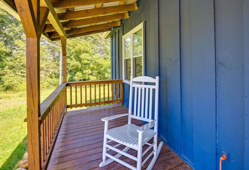 Secluded Campton Cabin W/ Views & Cozy Fireplace!